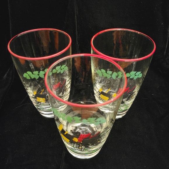 Vintage Jeanette Glasses by Libbey. 1904 Cadillac Automobile Drinking Glasses. - Picture 3 of 7